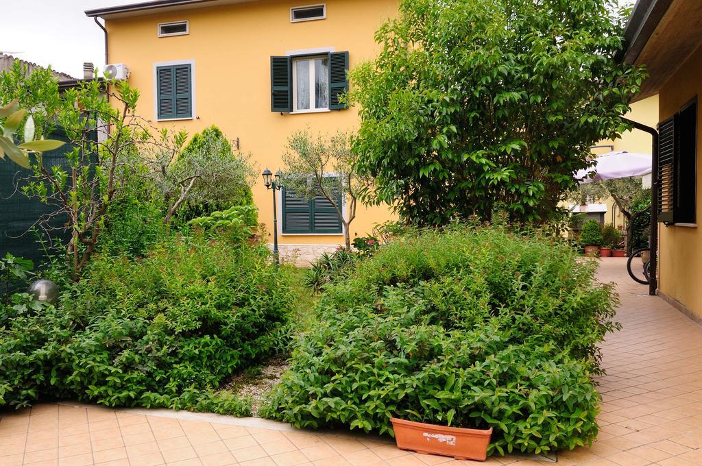Gasthaus Residenza Cieloterra Rivotorto Exterior foto